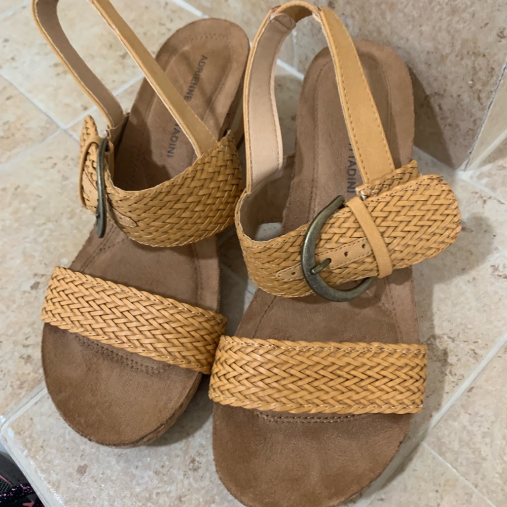 Adrienne Vittadini Beige Woven Sandals
